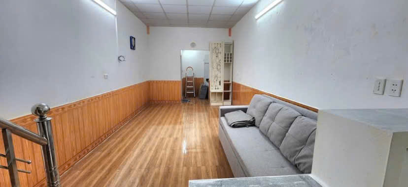 Cho thuê nhà nguyên căn Phố Lò Đúc, 33m2, 2 tầng, 6.5 Triệu - Ảnh 1